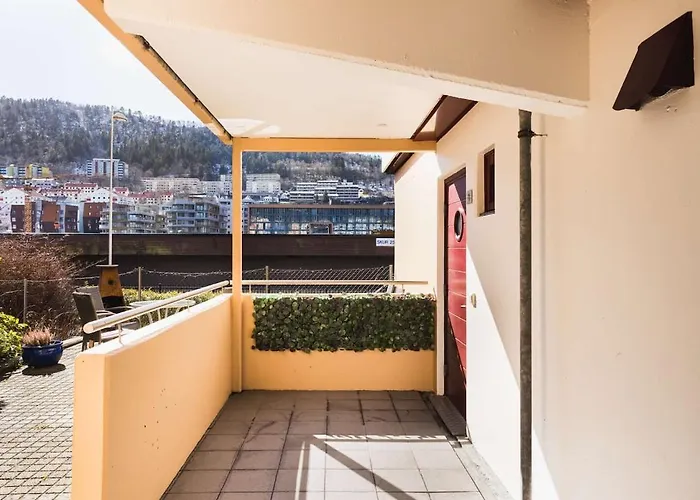 With Balcony And 3 Bedrooms!